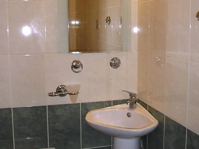 Vendégház Lirik 3*