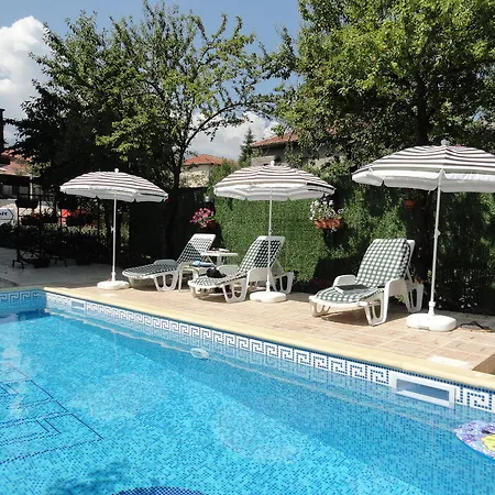 Gasthuis Lirik 3*