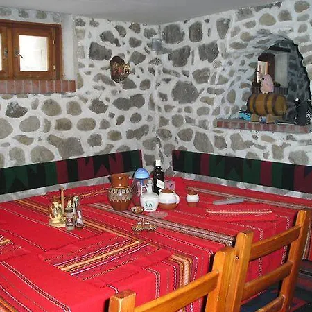 Lirik Bansko