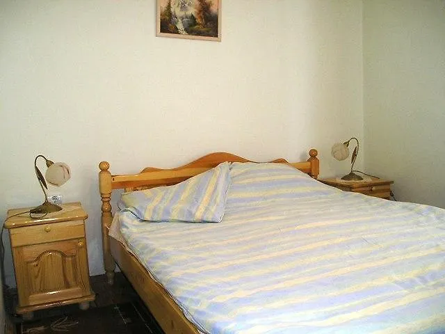 Guest house Lirik 3*