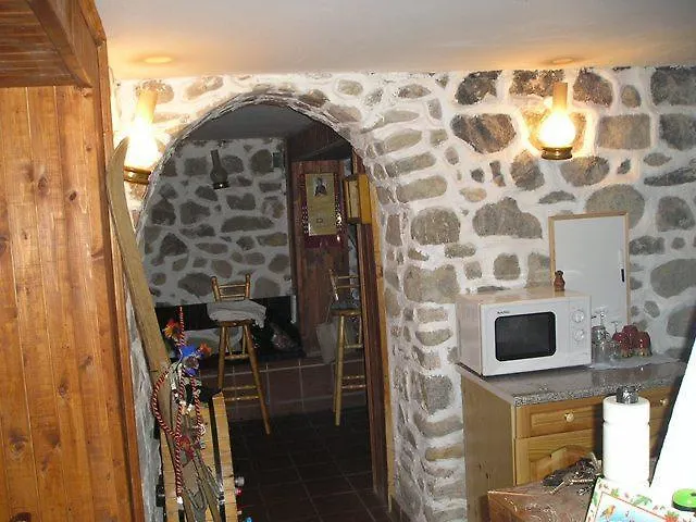 Guest house Lirik 3*